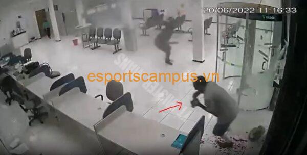 Satpam Jumpshot Video Original: A Shocking Incident Captured On Cctv